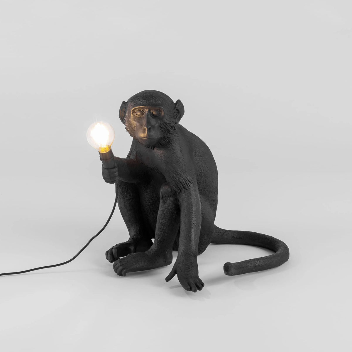 MONKEY LAMP SITTING VERSION Lampara de mesa