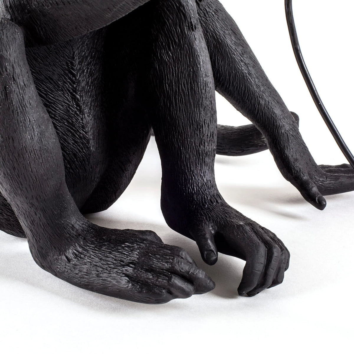 MONKEY LAMP SITTING VERSION Lampara de mesa