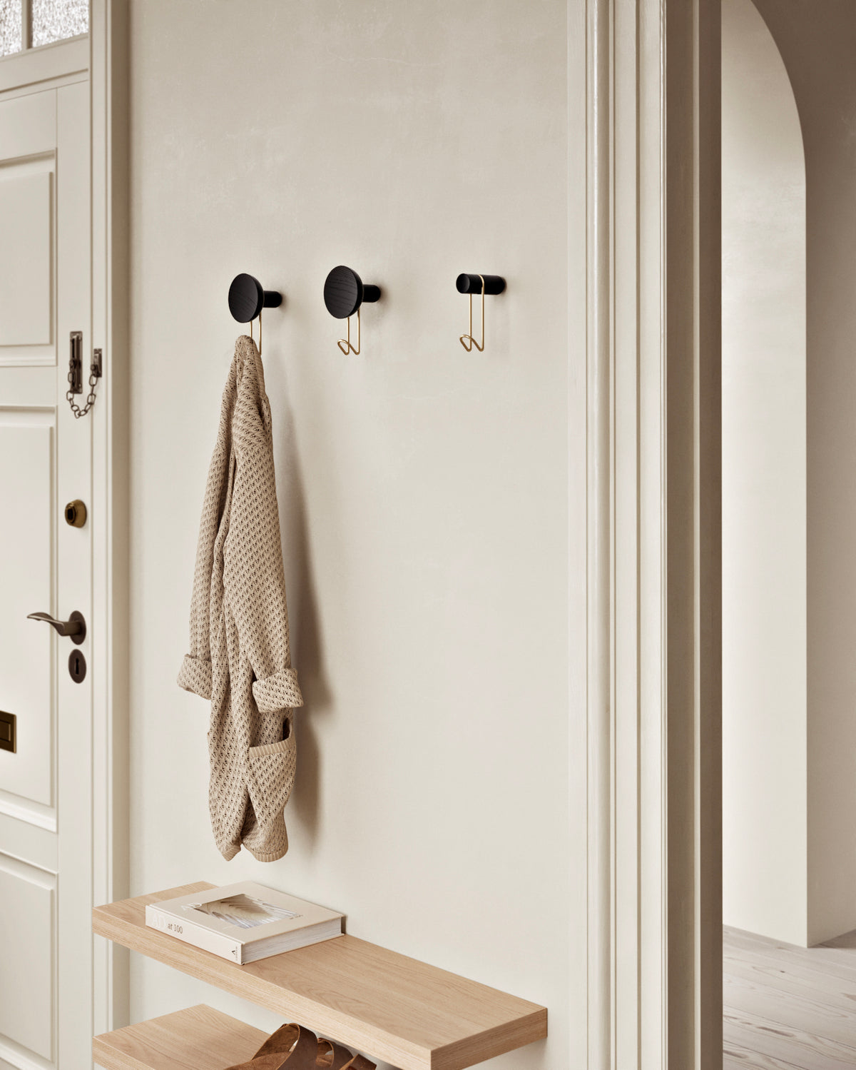 AROUND WALL HANGER LARGE Percha