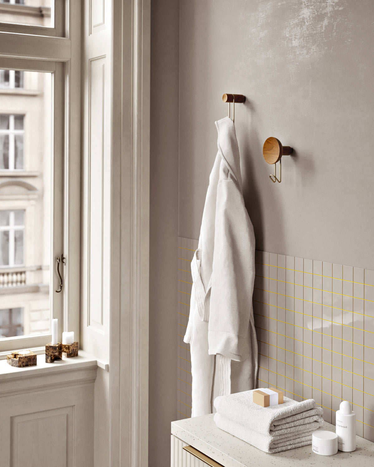 AROUND WALL HANGER LARGE Percha