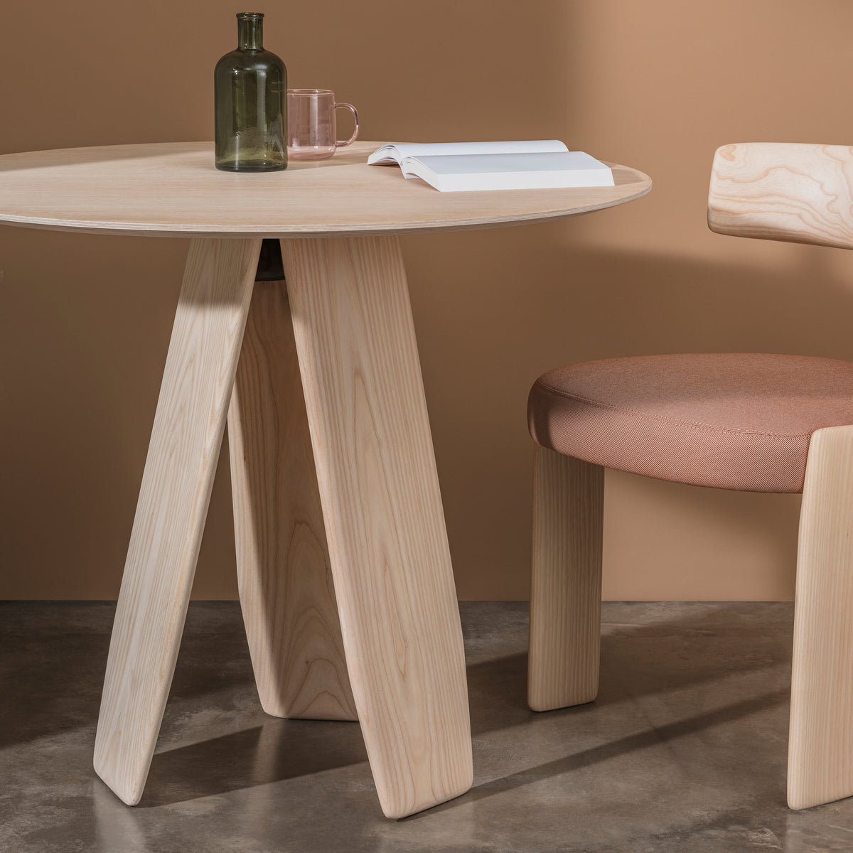 ORU Mesa de madera
