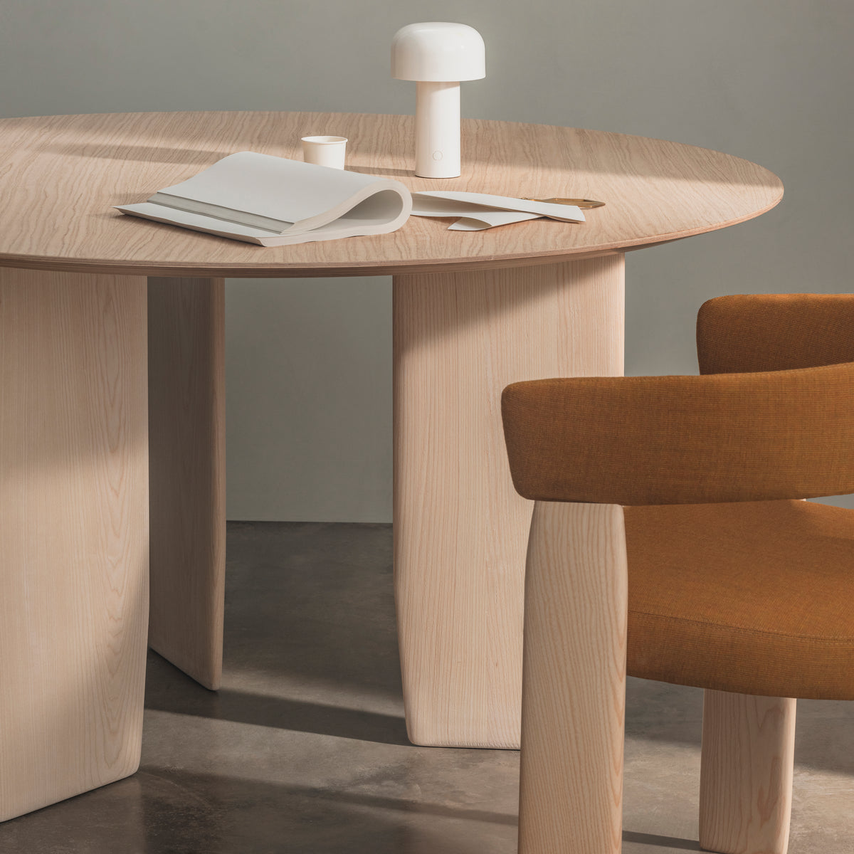 ORU Mesa de madera