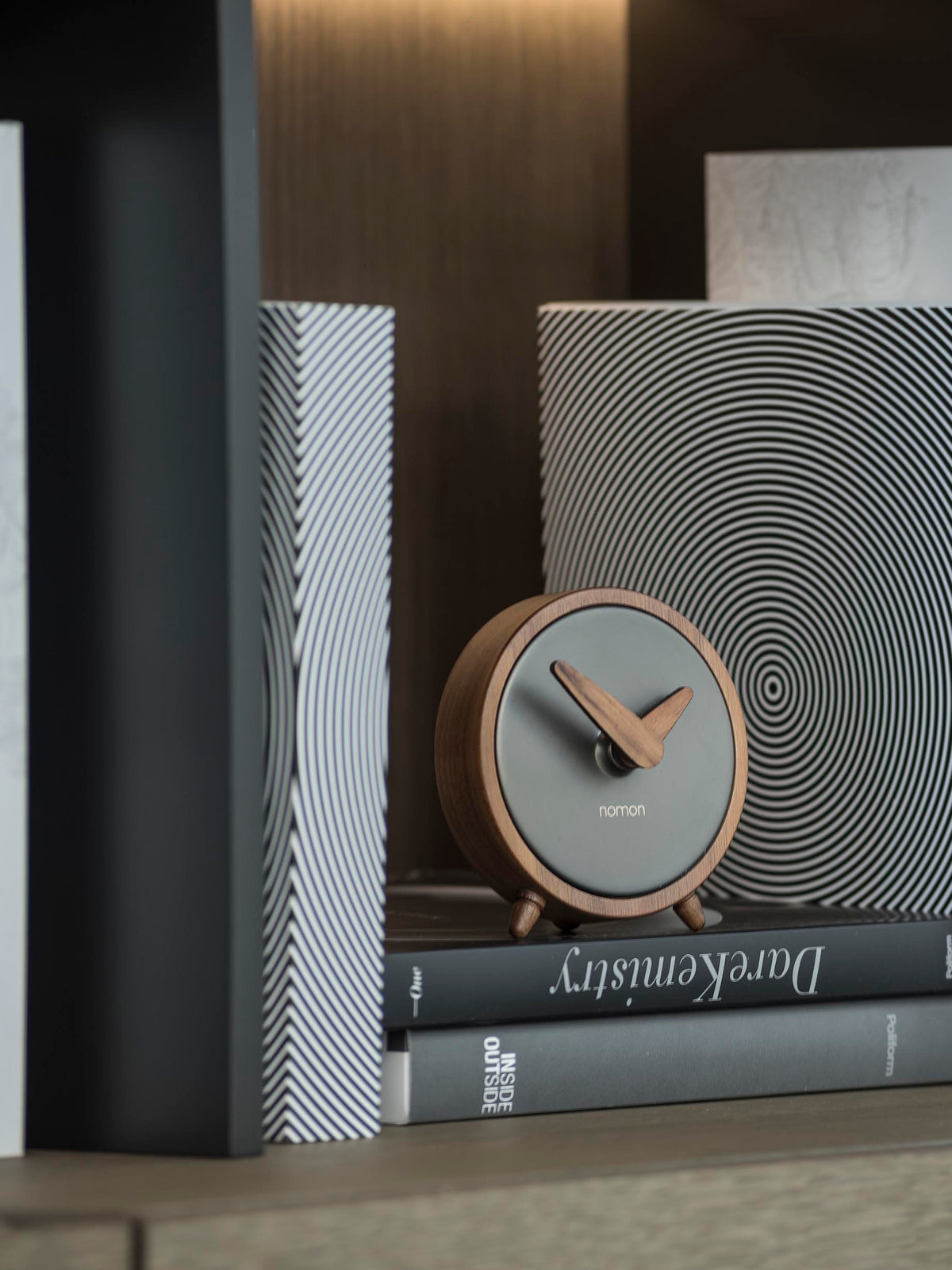 ATOMO SOBREMESA Reloj