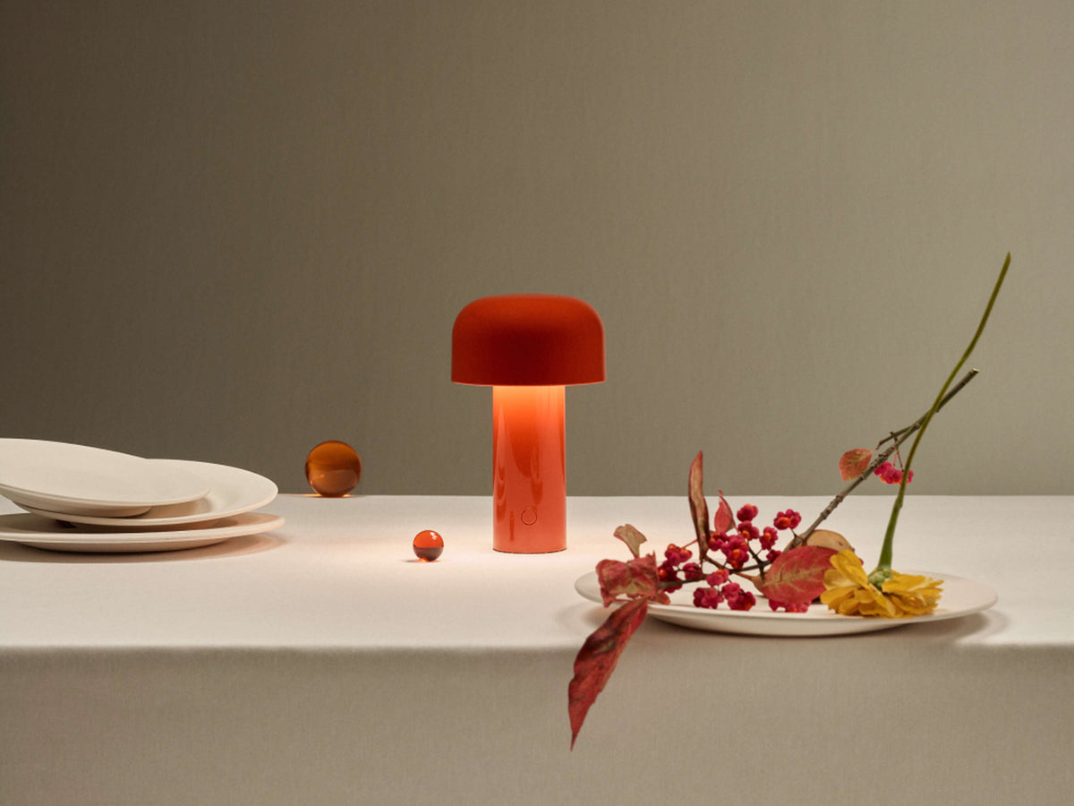 BELLHOP TABLE Lámpara de mesa portátil